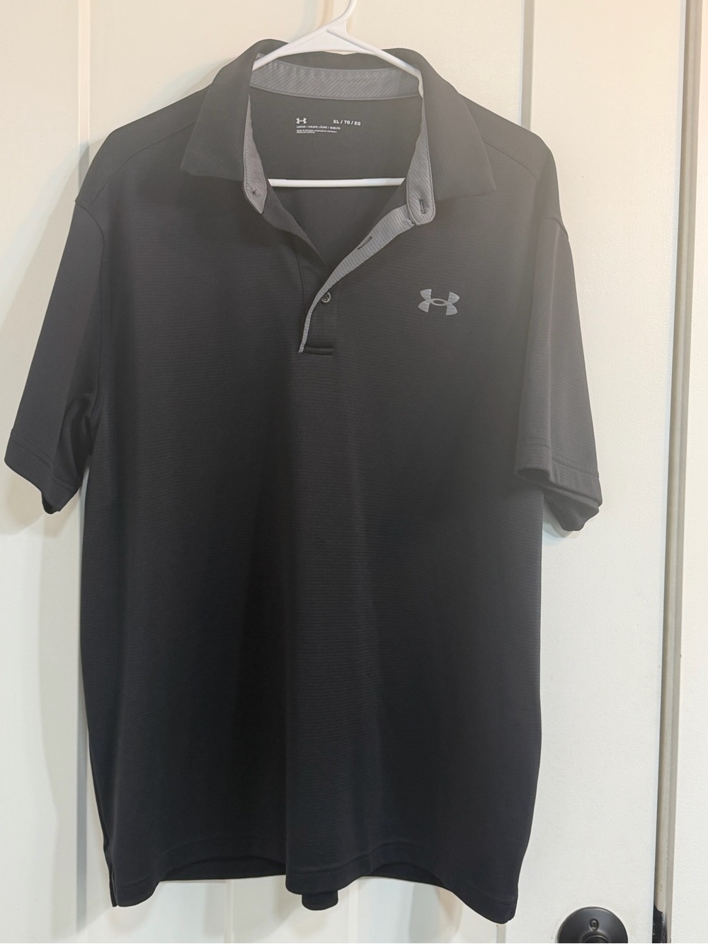 Under Armour Men’s Black Polo with Gray Trim